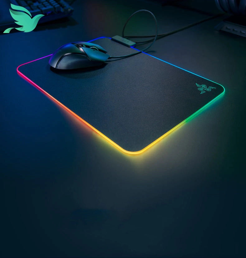 Razer Firefly V2 RGB: alfombrilla de ratón para juegos con integración Chroma